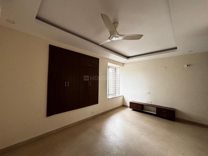 Bird homes Bedroom 1