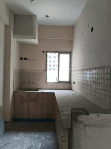 Kitchen Image of 805 Sq.ft 2 BHK Apartment / Flat for sale in Amrapali Dream Valley 2, Noida Extension Greater Noida for Rs. 6000000