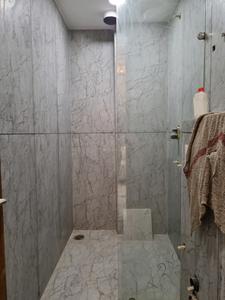 Common Bathroom Image of 1000 Sq.ft 3 BHK Apartment / Flat for sale in Dwarka Mor New Delhi for Rs. 6800000