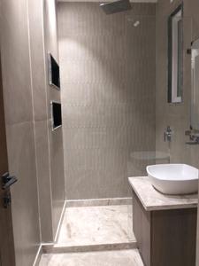 Common Bathroom Image of 1125 Sq.ft 3 BHK Builder Floor for sale in Vikaspuri New Delhi for Rs. 23500000