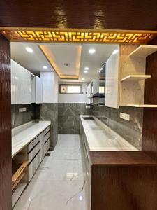 Image of 1250 Sq.ft 3 BHK Builder Floor for sale in Janakpuri, New Delhi for Rs. 20000000