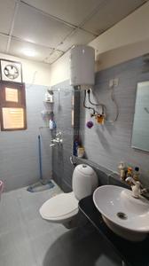 Bathroom Image of 1625 Sq.ft 3 BHK Apartment / Flat for sale in Civitech Sampriti, Sector 77 Noida for Rs. 27500000