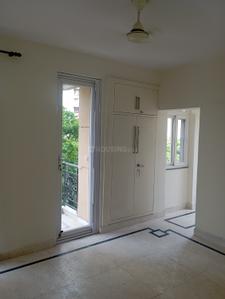 Bedroom Image of 1600 Sq.ft 3 BHK Apartment / Flat for rent in Air India Apartment, Sector 3 Dwarka New Delhi for Rs. 50000