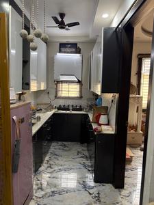 Kitchen Image of 1000 Sq.ft 3 BHK Builder Floor for sale in Laxmi Nagar New Delhi for Rs. 8000000