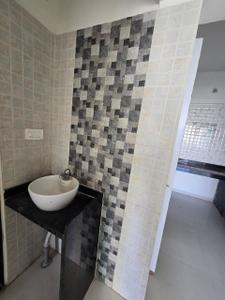 Bathroom Image of 602 Sq.ft 1 BHK Apartment / Flat for sale in Somani Residency, Punawale Pune for Rs. 4750000