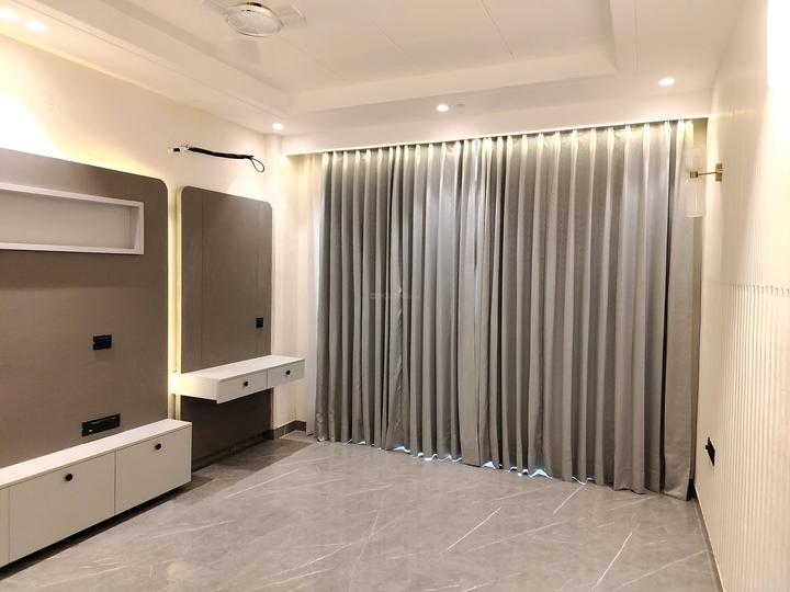 DLF Phase 3 Bedroom 1