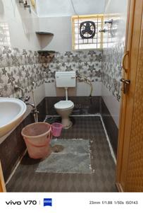 Bathroom Image of 600 Sq.ft 1 BHK Builder Floor for rent in Doddanekundi Bengaluru for Rs. 16000