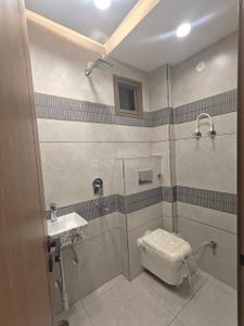 Image of 900 Sq.ft 3 BHK Builder Floor for rent in S Gambhir The Swastik, Dwarka Mor, New Delhi for Rs. 34000