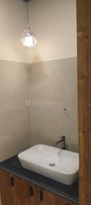 Bathroom Image of 5800 Sq.ft 6 BHK Villa for sale in Gomti Nagar Lucknow for Rs. 50000000