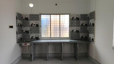 Kitchen Image of 900 Sq.ft 2 BHK Apartment / Flat for sale in Parnasree Pally Kolkata for Rs. 2800000