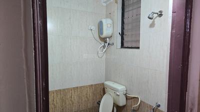 Bathroom Image of GIRLS ONLY PG in Usmanpura, Aurangabad