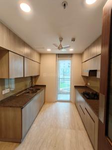 Kitchen Image of 3300 Sq.ft 4 BHK Apartment / Flat for rent in Ambience Tiverton, Sector 50 Noida for Rs. 125000