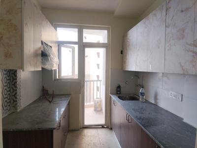 Kitchen Image of 1350 Sq.ft 3 BHK Apartment / Flat for sale in Amrapali Heartbeat City IV, Sector 107 Noida for Rs. 15000000