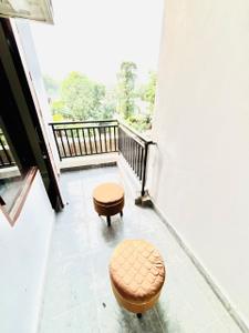 Balcony Image of 400 Sq.ft 1 RK Builder Floor for rent in Sector 52 Gurgaon for Rs. 18000