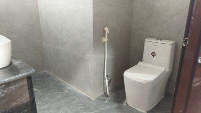 Image of 1650 Sq.ft 2 BHK Builder Floor for rent in Sector 49, Noida for Rs. 35000
