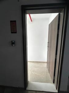 Image of 1500 Sq.ft 3 BHK Apartment / Flat for rent in Tulip Infinity World Wing A to D, Tathawade, Pune for Rs. 35000