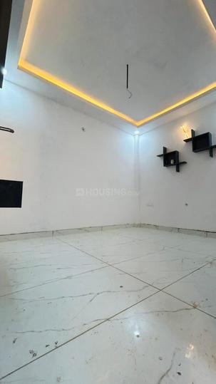 Kingson Green Villa 2 Main Image 1