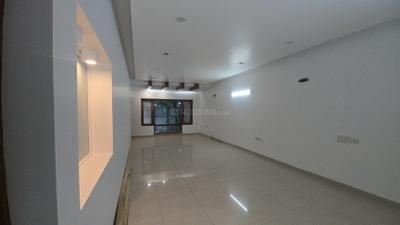 Living Room Image of 2800 Sq.ft 4 BHK Builder Floor for rent in Panchsheel Park New Delhi for Rs. 180000