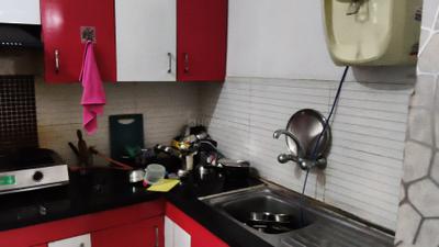 Kitchen Image of 1335 Sq.ft 3 BHK Apartment / Flat for sale in Nirala Estate , Noida Extension Greater Noida for Rs. 13500000