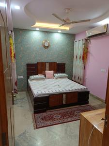 Bedroom Image of 999 Sq.ft 3 BHK Apartment / Flat for sale in Shahdara New Delhi for Rs. 8000000