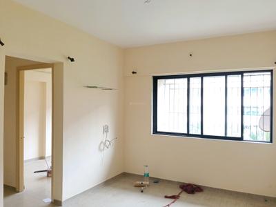 Living Room Image of 750 Sq.ft 2 BHK Apartment / Flat for sale in Raunak Unnathi Woods Phase 4 and 5, Thane West Thane for Rs. 7350000