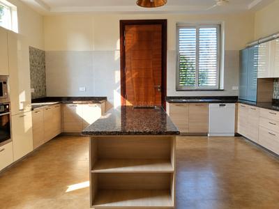 Kitchen Image of 10000 Sq.ft 5 BHK Independent House for rent in Neelankarai Chennai for Rs. 400000