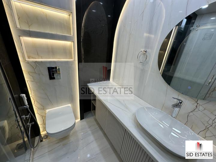 Block 3, Sarvapriya Vihar Bathroom 1