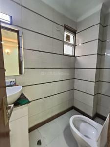 Bathroom Image of 1000 Sq.ft 2 BHK Builder Floor for sale in Swaraj Homes RWA Malaviya Nagar, Malviya Nagar New Delhi for Rs. 20500000