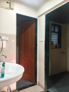 Common Bathroom Image of 600 Sq.ft 1 BHK Apartment / Flat for sale in Baner Pune for Rs. 6600000