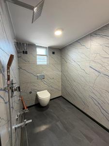 Bathroom Image of 3600 Sq.ft 4 BHK Independent House for rent in New Alkapuri Vadodara for Rs. 90000