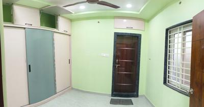 Bedroom Image of 800 Sq.ft 2 BHK Apartment / Flat for rent in Pineapple Colony Visakhapatnam for Rs. 10000