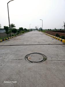 Image of 900 Sq.ft Residential Plot / Land for sale in Sector 17A, Greater Noida for Rs. 2500000