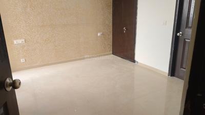 Bedroom Image of 1090 Sq.ft 2.5 BHK Apartment / Flat for rent in Prateek Grand City, Siddharth Vihar Ghaziabad for Rs. 25800