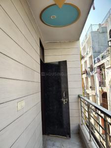 Balcony Image of 580 Sq.ft 2 BHK Builder Floor for rent in New Ashok Nagar New Delhi for Rs. 17500