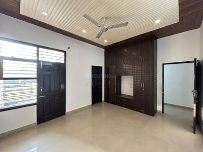 Bedroom Image of 1900 Sq.ft 3 BHK Apartment / Flat for sale in Dhakoli Zirakpur for Rs. 6500000