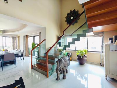 Hall Image of 6500 Sq.ft 5 BHK Duplex for sale in Ambuja Upohar Luxury Gold, Pancha Sayar Kolkata for Rs. 65000000