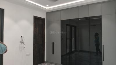 Bedroom Image of 2700 Sq.ft 4 BHK Builder Floor for sale in Chander Nagar Society, Surya Nagar Ghaziabad for Rs. 40000000