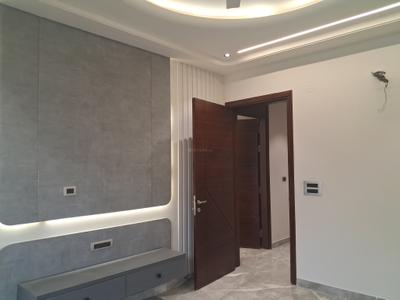 Bedroom Image of 2250 Sq.ft 4 BHK Builder Floor for sale in Paschim Vihar New Delhi for Rs. 48000000
