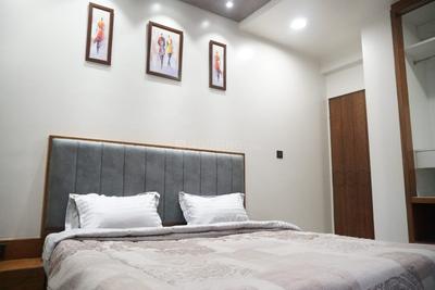 Bedroom Image of 1400 Sq.ft 3 BHK Apartment / Flat for sale in Shivam Eshanti Elegance, Bhayli Vadodara for Rs. 7500000