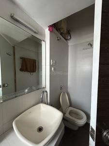 Image of 790 Sq.ft 2 BHK Apartment / Flat for rent in Puraniks Kanchan Pushp Society, Kasarvadavali, Thane for Rs. 30000