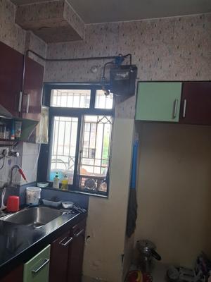 Kitchen Image of 900 Sq.ft 2 BHK Apartment / Flat for rent in Thane West Thane for Rs. 35000