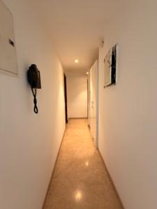 Passage Image of 1600 Sq.ft 3 BHK Apartment / Flat for rent in One Hiranandani Park, Thane West Thane for Rs. 115000