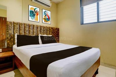 Bedroom Image of Oyo life RR suite in Dombivli East, Thane