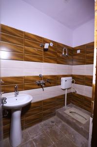 Image of 850 Sq.ft 2 BHK Builder Floor for sale in Shastri Nagar, Ghaziabad for Rs. 3182000