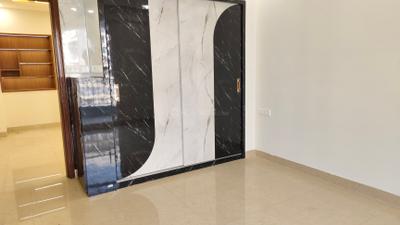 Bedroom Image of 2300 Sq.ft 3 BHK Apartment / Flat for rent in Vikram Golf View Condos, Sector 19 Dwarka New Delhi for Rs. 62000
