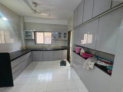 Kitchen Image of 1890 Sq.ft 3 BHK Apartment / Flat for rent in Shivaay The Spenta 2, Naranpura Ahmedabad for Rs. 45000