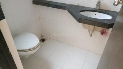 Image of 950 Sq.ft 3 BHK Apartment / Flat for rent in Gemstar Symphony, Kandivali West, Mumbai for Rs. 75000