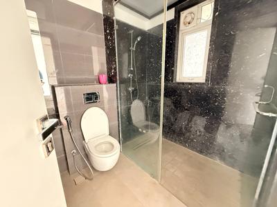 Image of 3057 Sq.ft 3 BHK Apartment / Flat for sale in Kundan Emirus, Baner, Pune for Rs. 60000000
