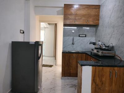 Kitchen Image of 950 Sq.ft 2 BHK Builder Floor for rent in Hoodi Bengaluru for Rs. 34000