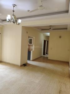 Hall Image of 1550 Sq.ft 3 BHK Apartment / Flat for sale in Mahagun Moderne, Sector 78 Noida for Rs. 20000000